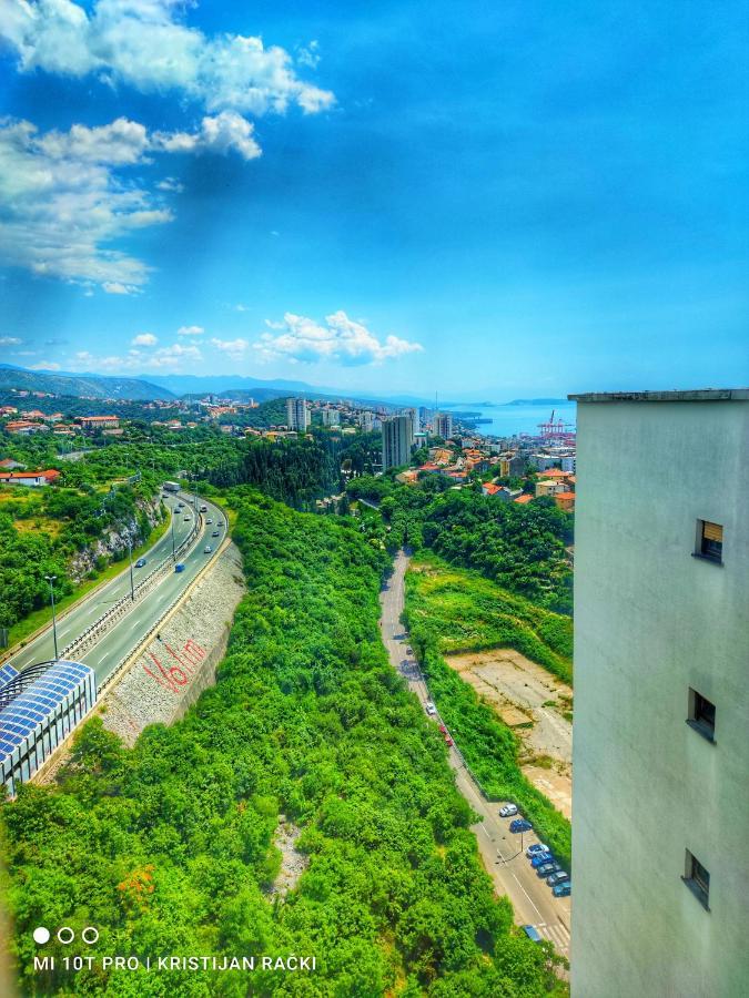 Under The Sky Apartment Rijeka Ngoại thất bức ảnh