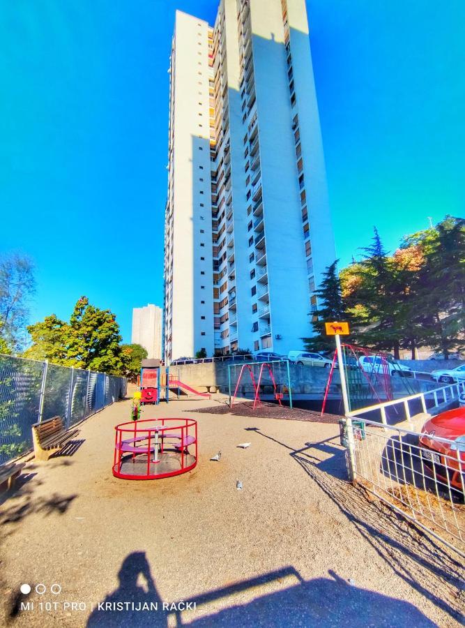 Under The Sky Apartment Rijeka Ngoại thất bức ảnh