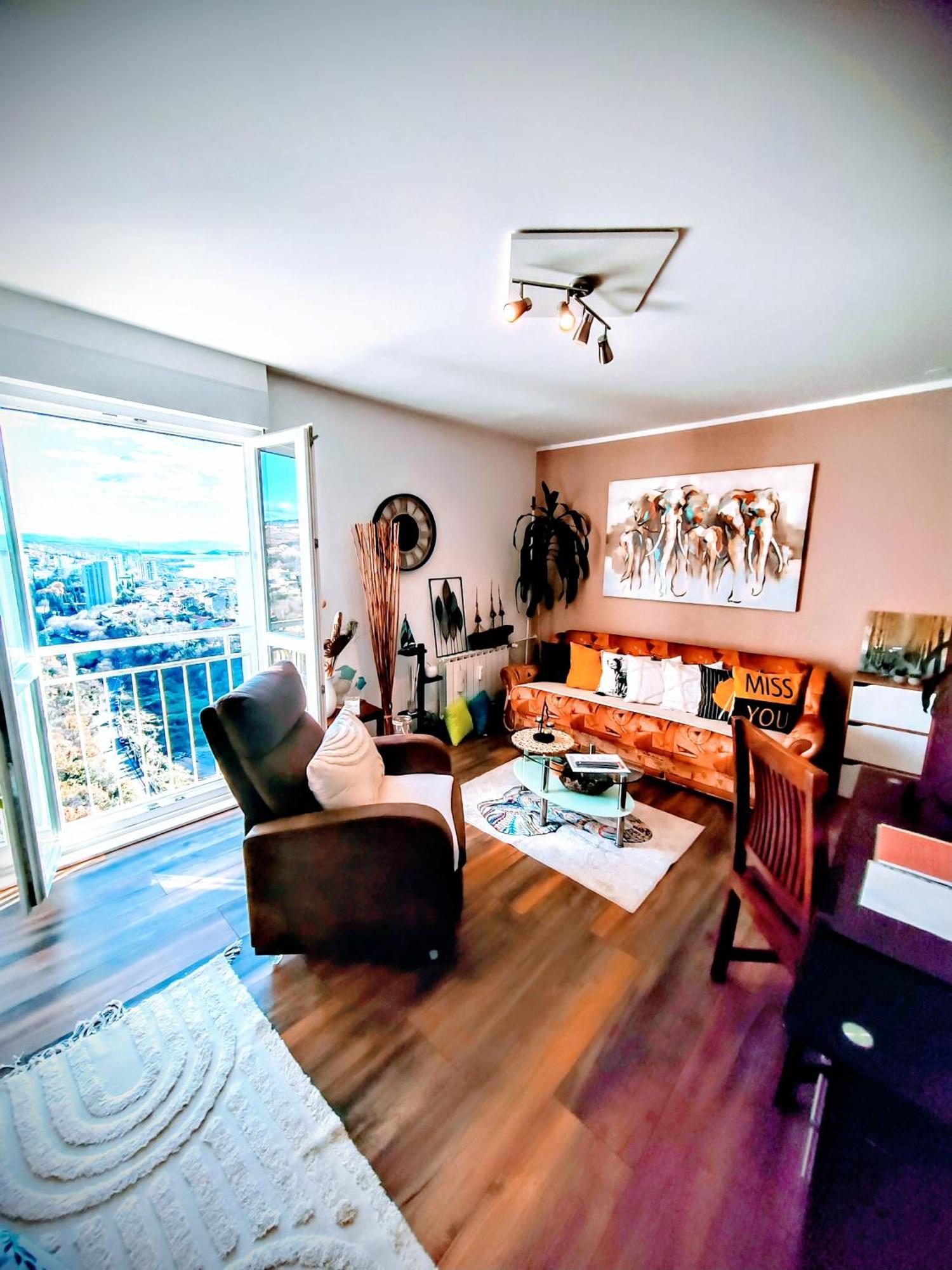 Under The Sky Apartment Rijeka Ngoại thất bức ảnh